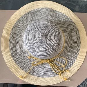 Wide Rim Women’s Sun Hat